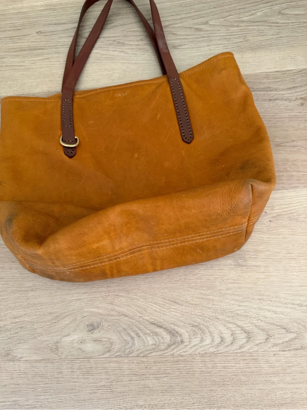 Fount goldenrod brown